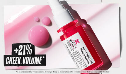 Kiehl's kırmızı Hydro-Plumping Serum şişesi, yanında uc pembe, yarı saydam serum damlası. Cesur metin "3 KAT DAHA DOLGUNLUK ARTISI" vurgusuyla urunun başlıca klinik faydasına odaklanıyor.